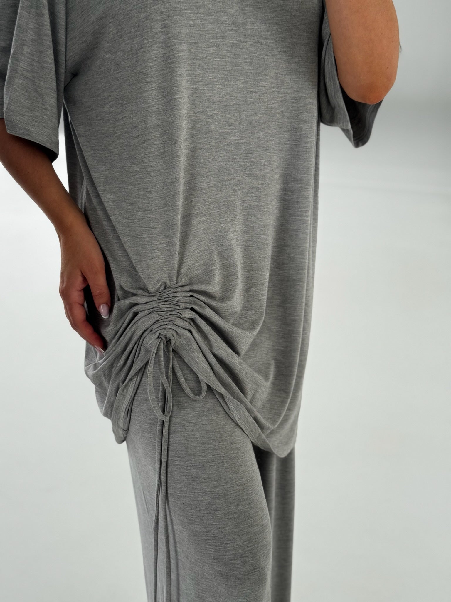 T-krekls ar savilkumu