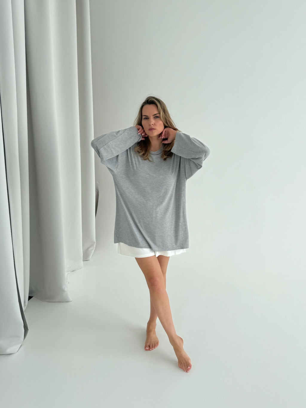 T-krekls ar garām piedurknēm