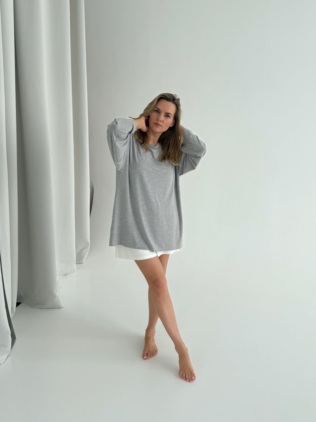 T-krekls ar garām piedurknēm